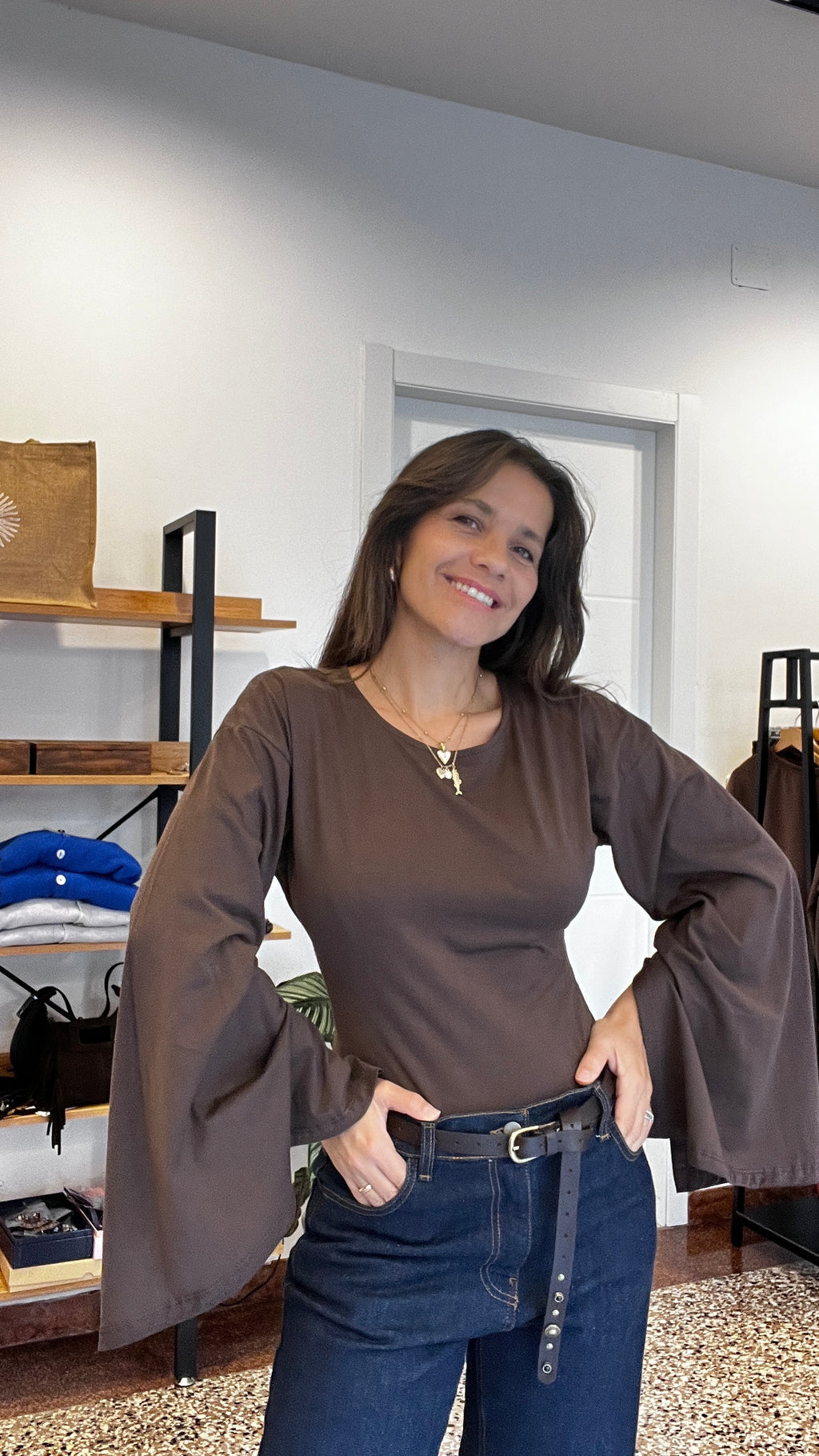Body manica ampia con spacco