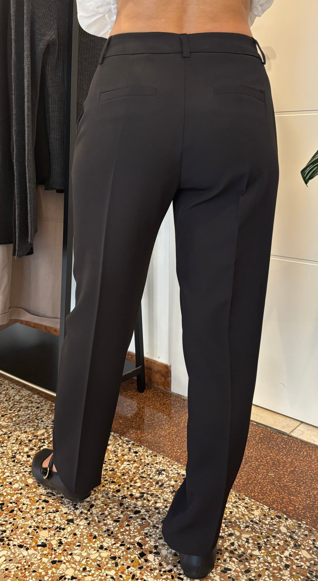 Pantalone sigaretta