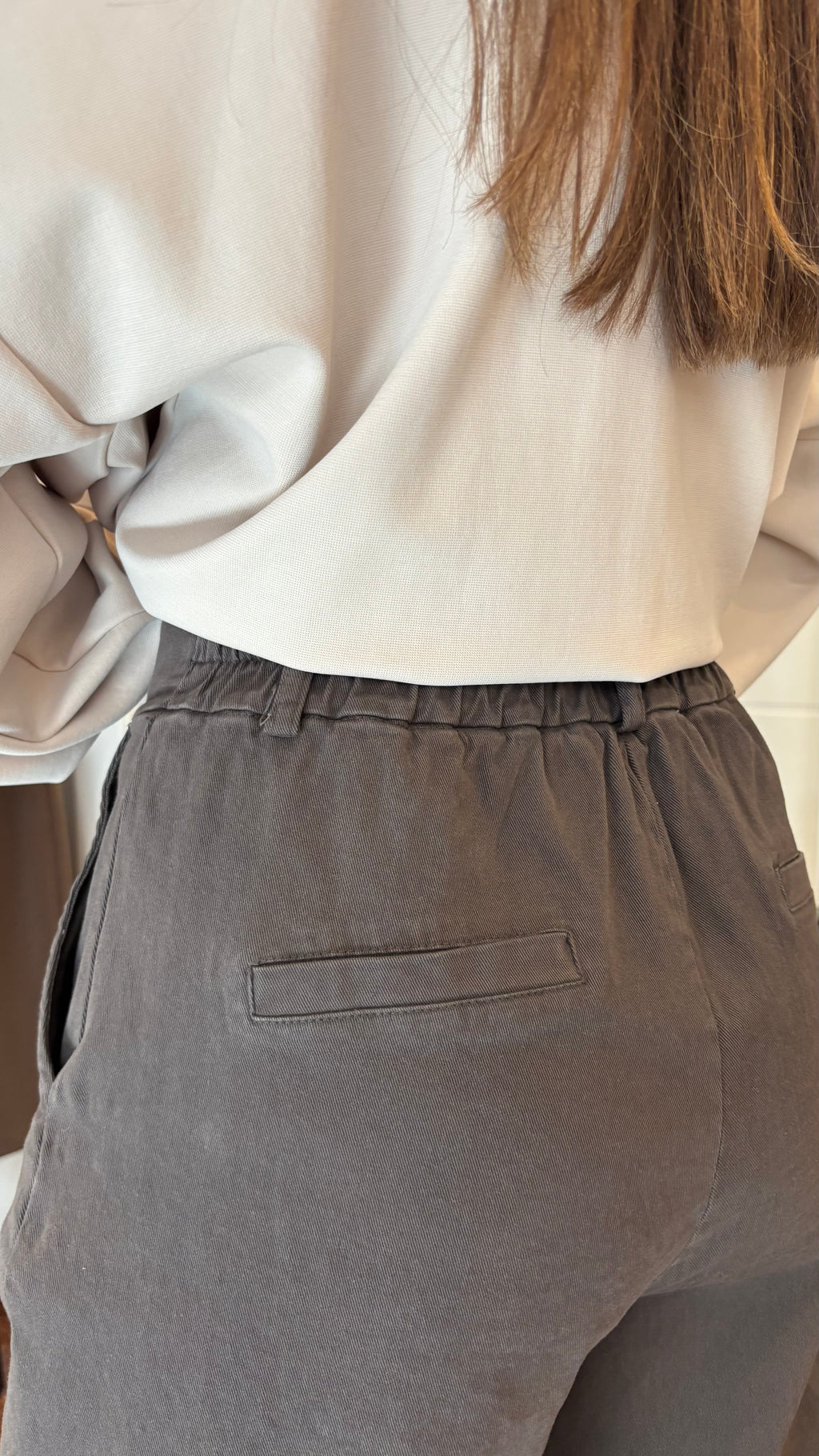 Pantalone ovetto in gabardina