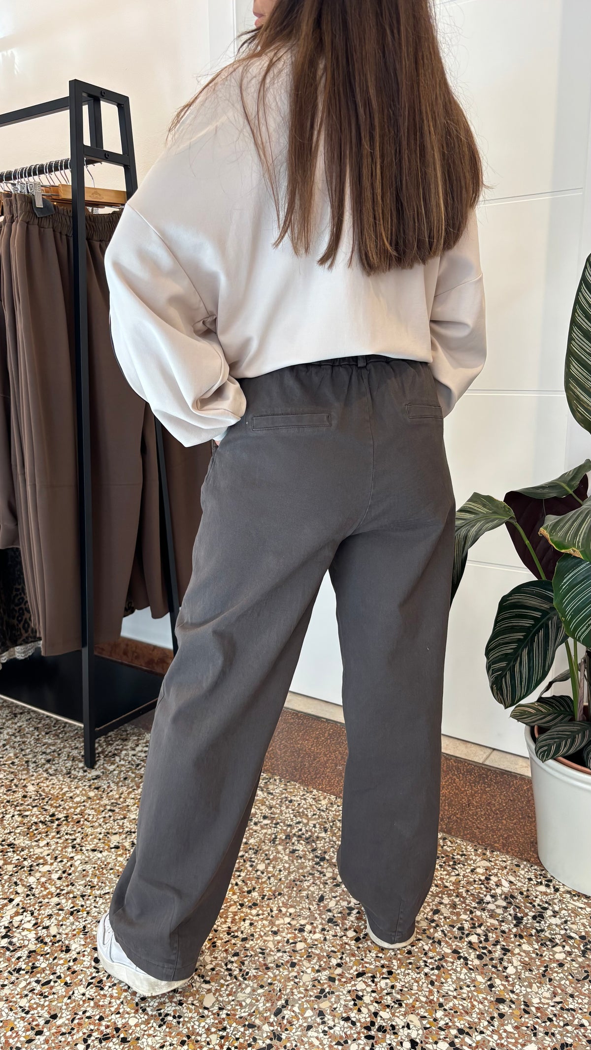 Pantalone ovetto in gabardina