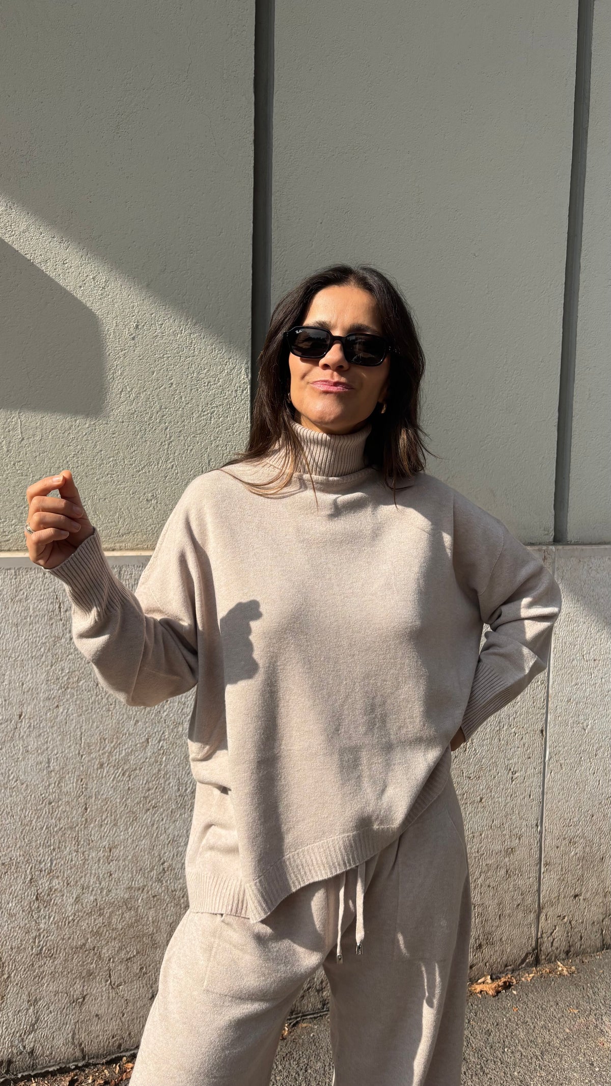 Completo Dolcevita Over + Pantalone
